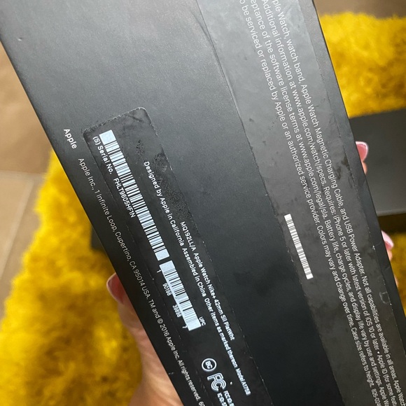 APPLE NIKE IWATCH 2 SERIES PREOWNED - Picture 6 of 8